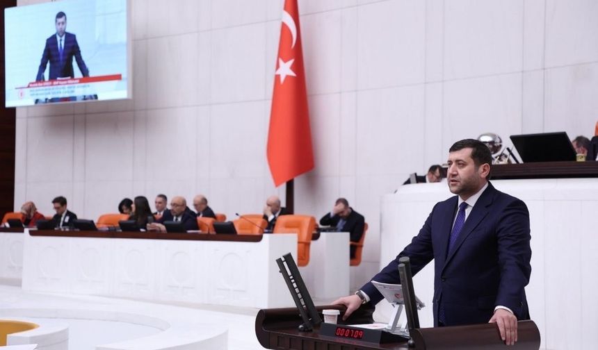 Baki Ersoy’dan Pınarbaşı için açıklama: Yeni kanal çalışmaları devam ediyor