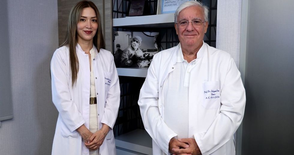 Doktorun en büyük gururu: Doğurduğu bebekle aynı serviste çalışıyor!