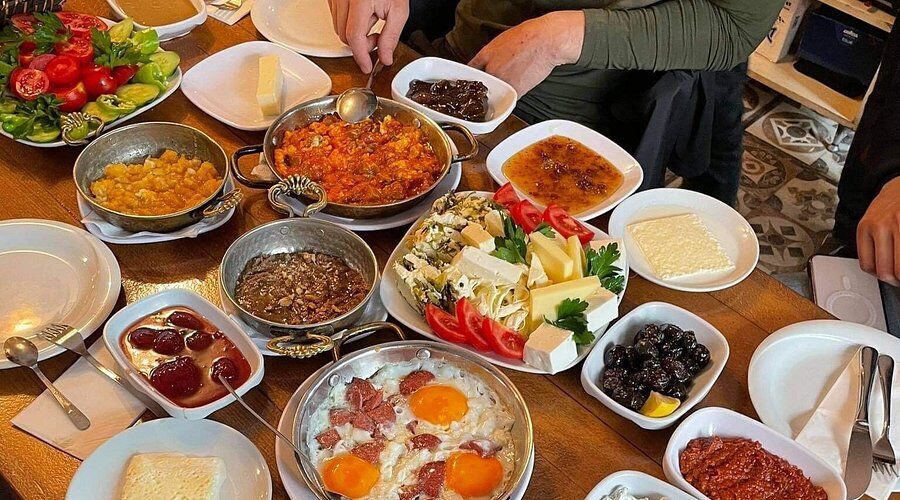 Kahvaltıyı sakın bu saatte yapmayın: Sağlığa iyi gelmediği açıklandı