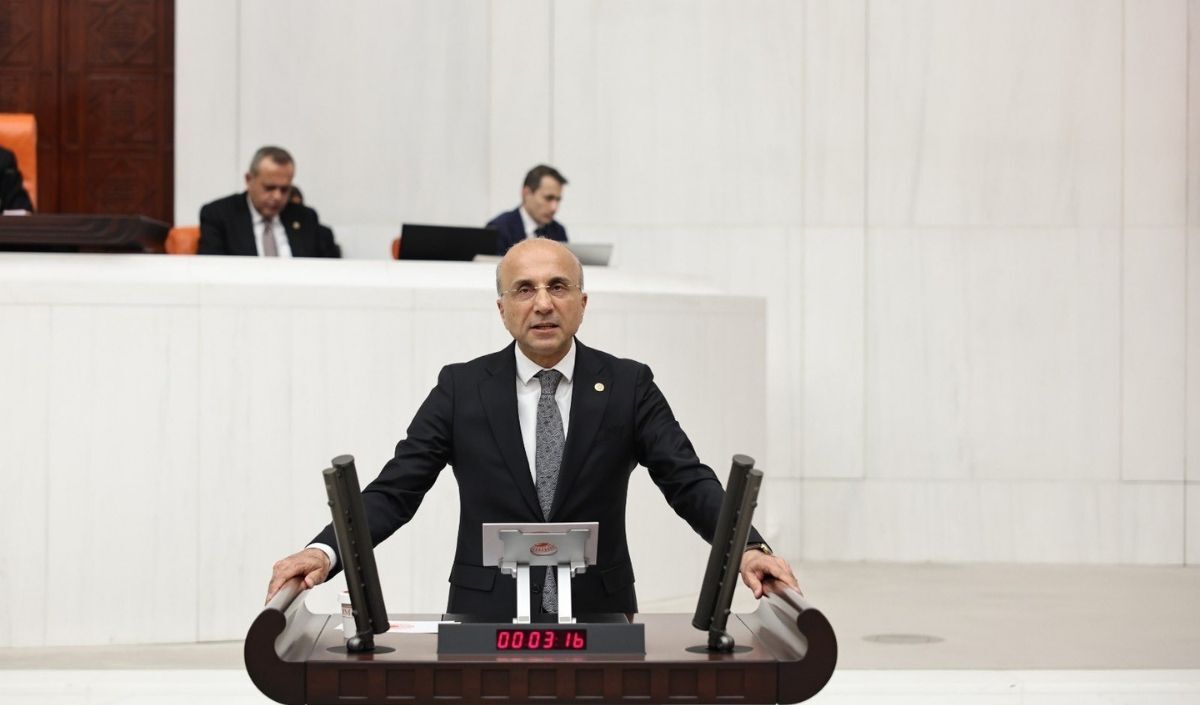 Kayseri Milletvekili Aşkın Genç (1)