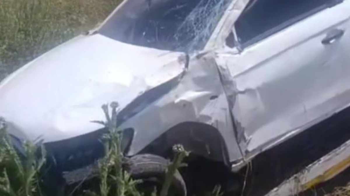 Adana Tarlaya Ucan Aracta Can Verdi (3)