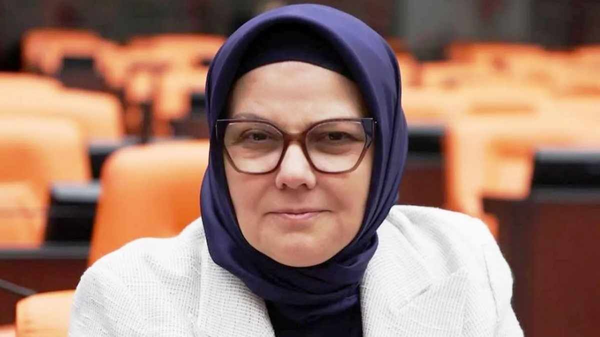 Ayşe Böhürler