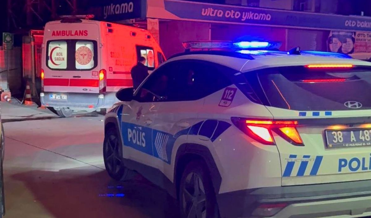 Bıçaklı Kavga Ölü (1)
