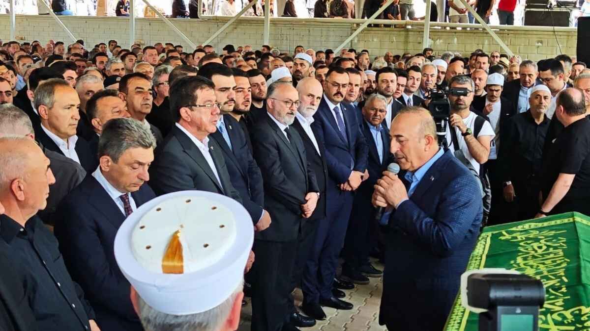 Cavusoglu Cenaze (4)