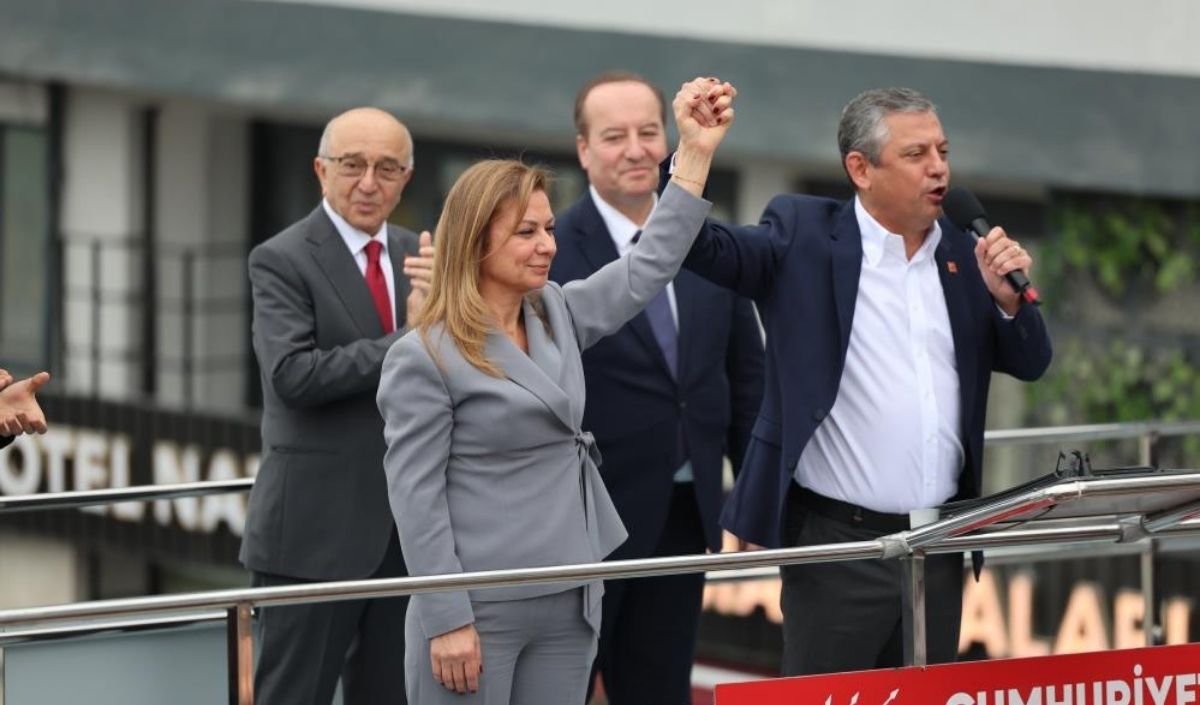 Chp Genel Başkanı Özgür Özel (3)
