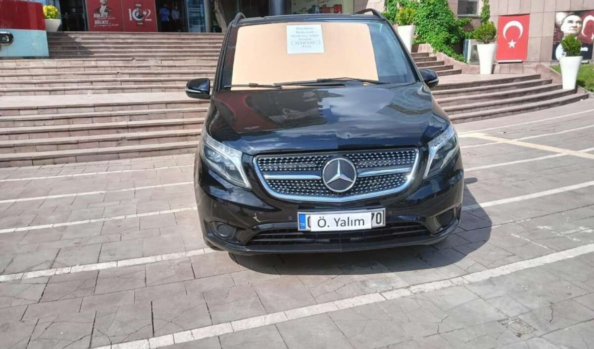 Chp Genel Merkezi“Haram Parayla Alınmıştır” (2)