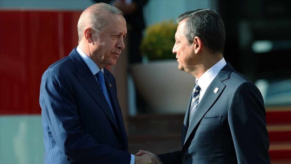 Erdoğan’dan Özgür Özel’e “Balıklar ürküyor” göndermesi