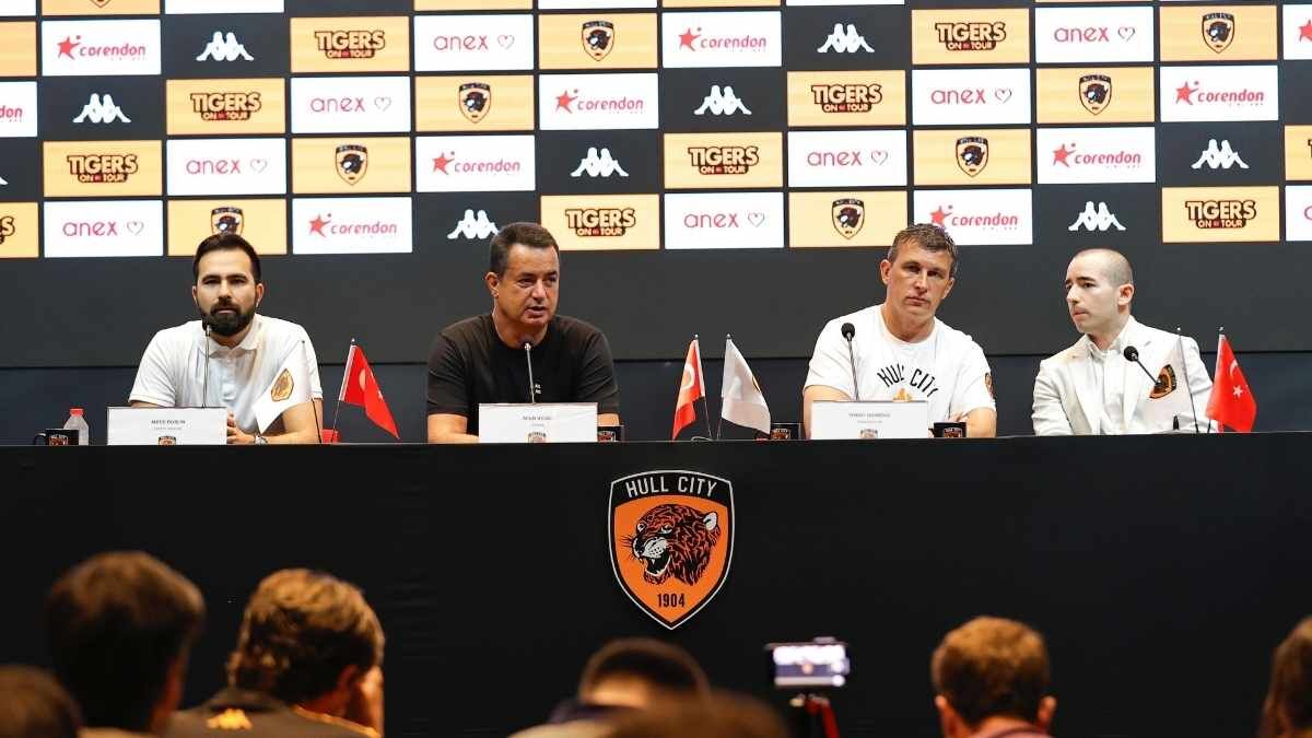 Hull City (1)