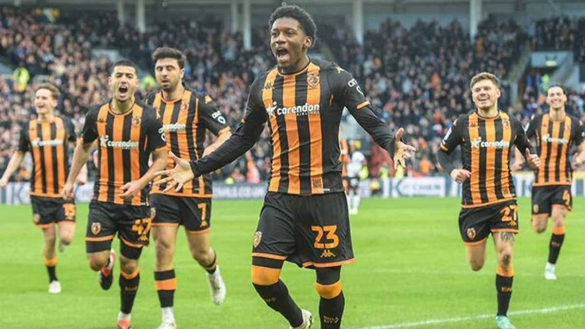 Hull City (3)