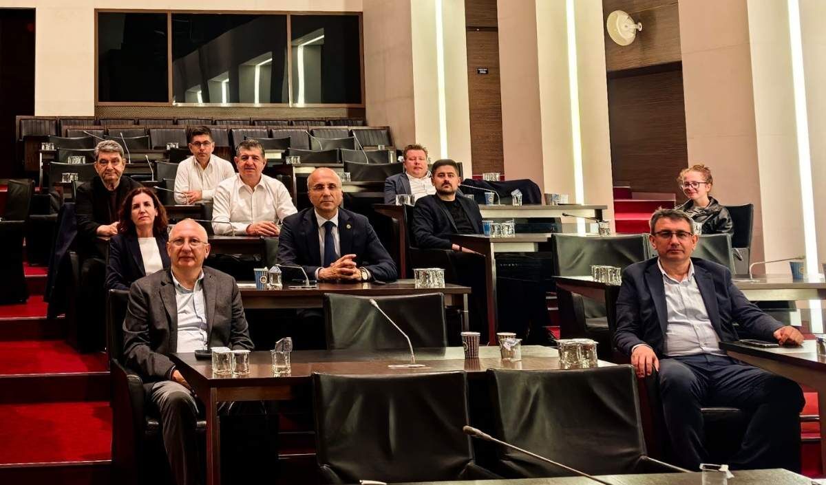 Kayseri Milletvekili Aşkın Genç (2)