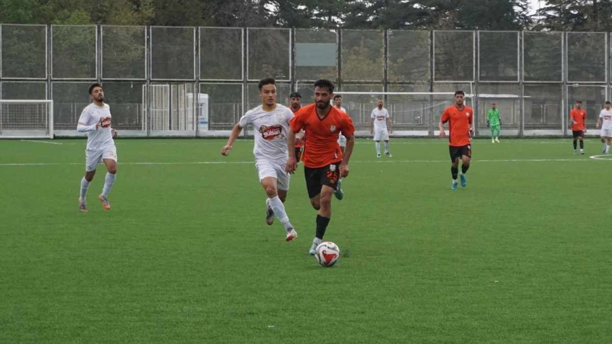 Kocasinan Şimşekspor Ligi Noktaladı (3)