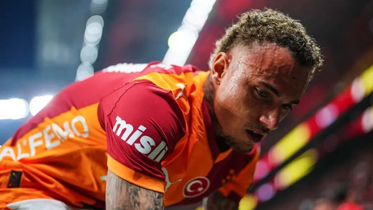 Okan Buruk Ayrilik Yakin (2)