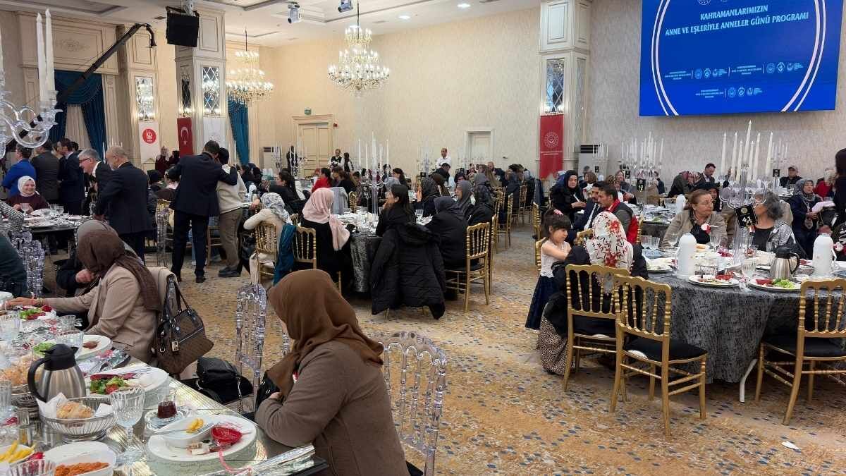Şehit Anneleri Anneler Günü (4)
