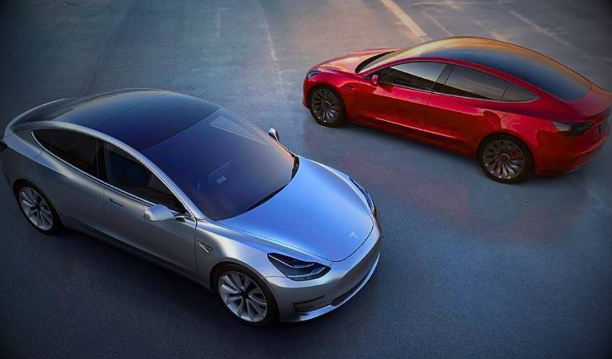 Tesla’dan büyük değişiklik! Türkiye'de fiyatı belli oldu