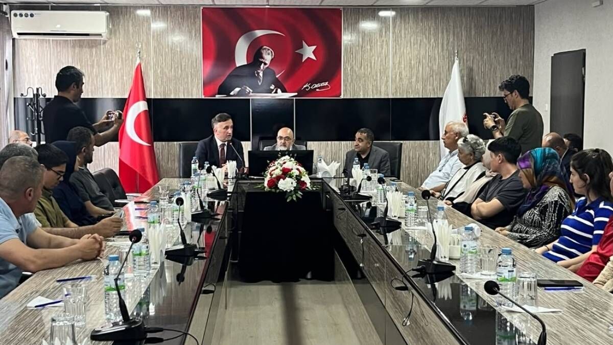 Ak Parti Cingi Hurriyet Mtal Avrupa (5)