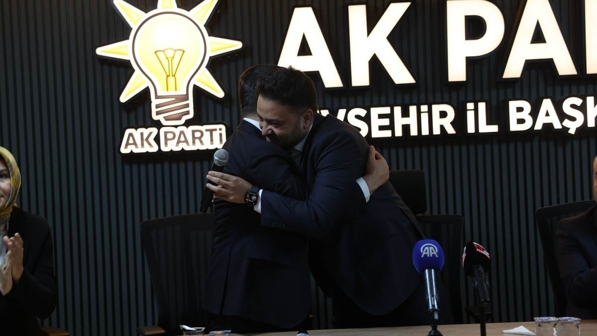 Ak Parti Donen Rasim Ari Ilk Ziyaret (4)
