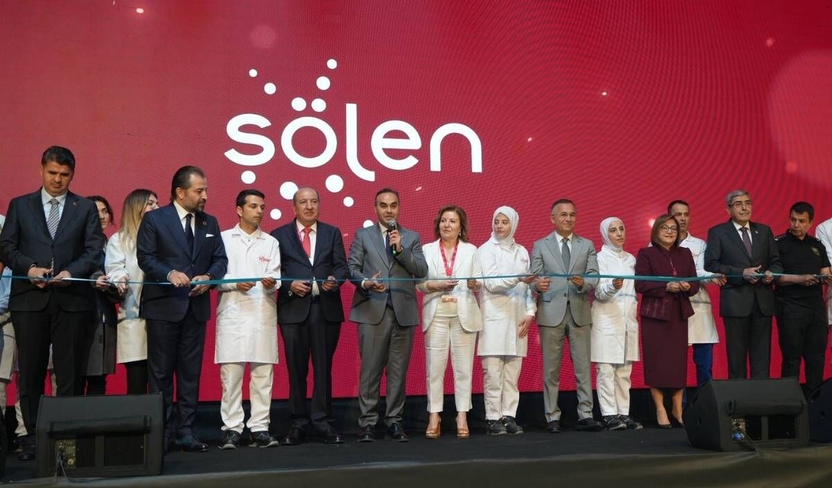 Bakan Kacır (3)