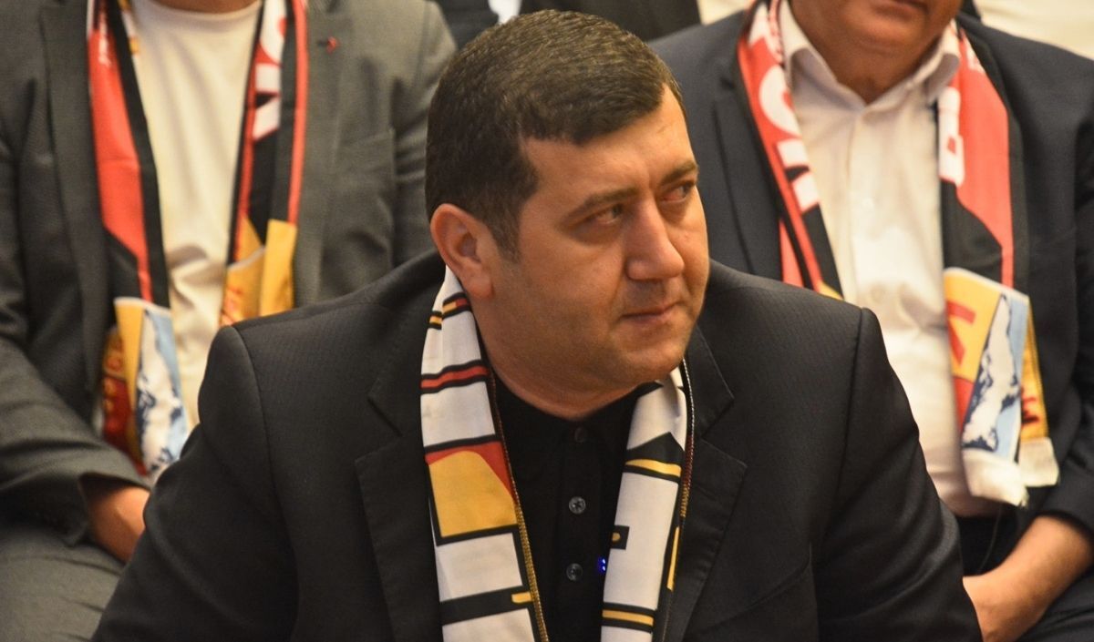 Baki Ersoy (12)