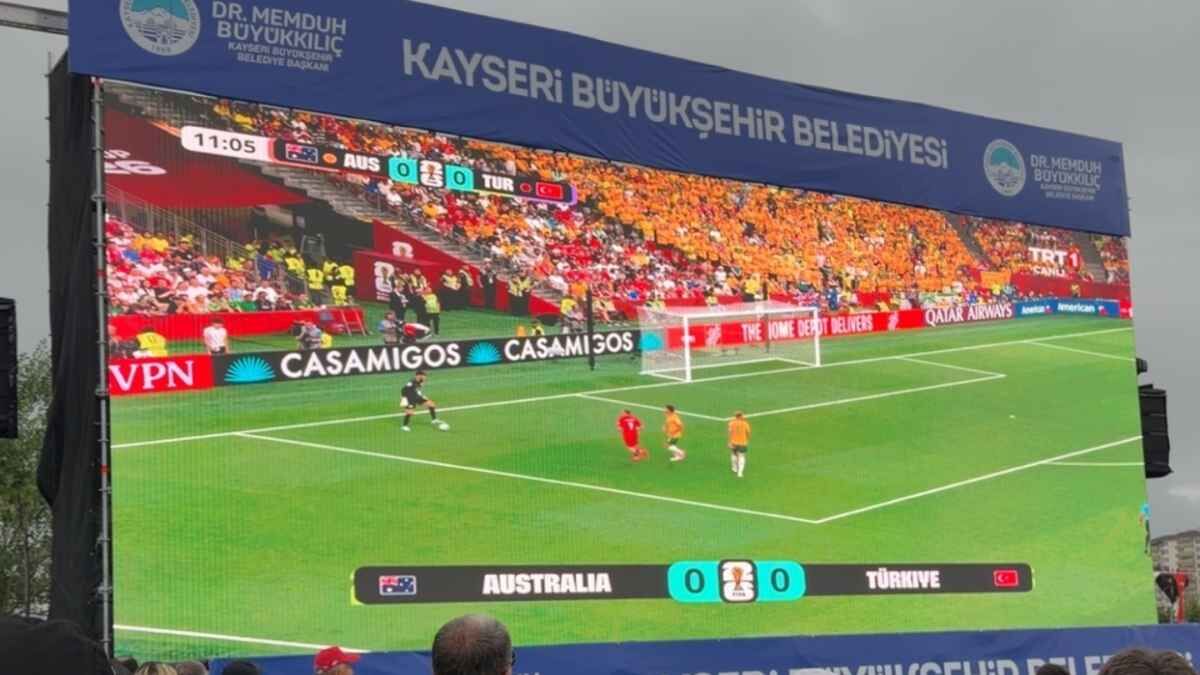 Buyukkilic Milli Mac Dev Ekran (4)