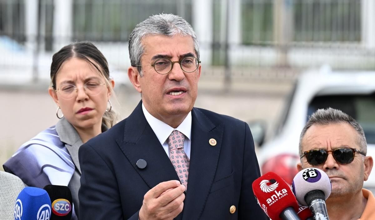 Chp Aym'ye Gitti 900 Imzalı Kurultay Çıkışı (2)