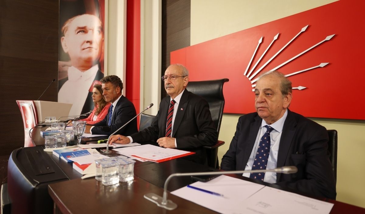 Chp Parti Meclisi Toplantısı Başladı Pm 28 Üye Ile Toplandı (3)