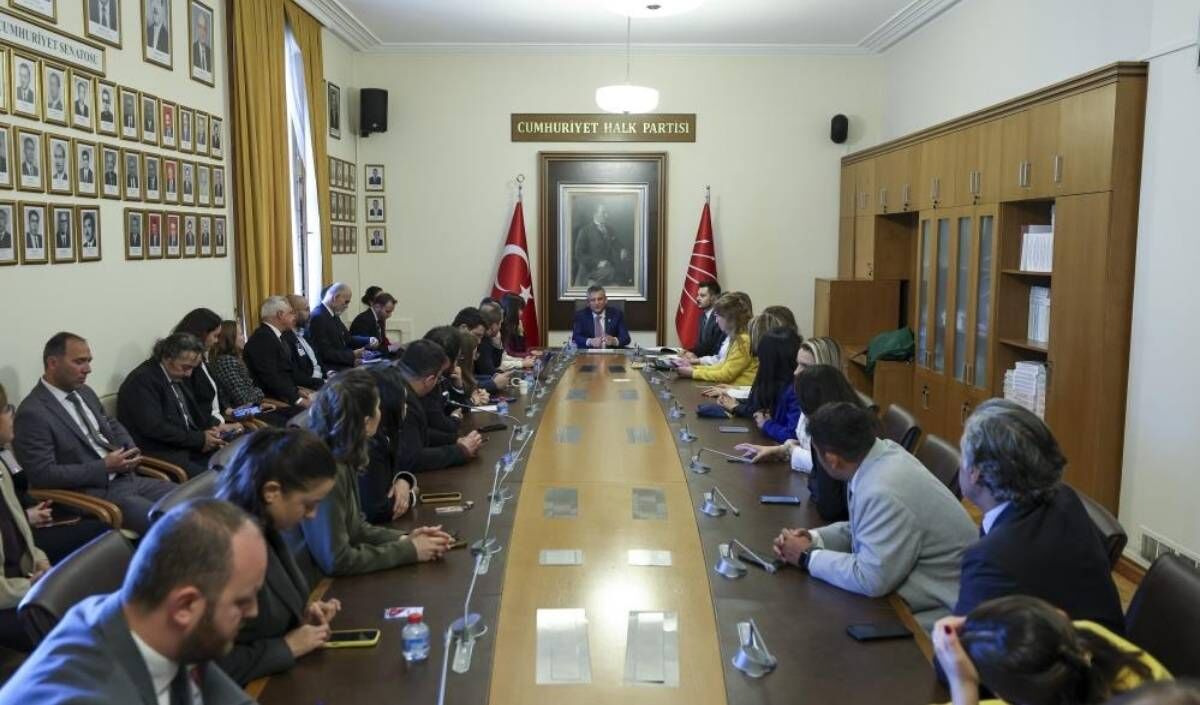 Chp'de Yeni Parti Itirafı! Özgür Özel (1)