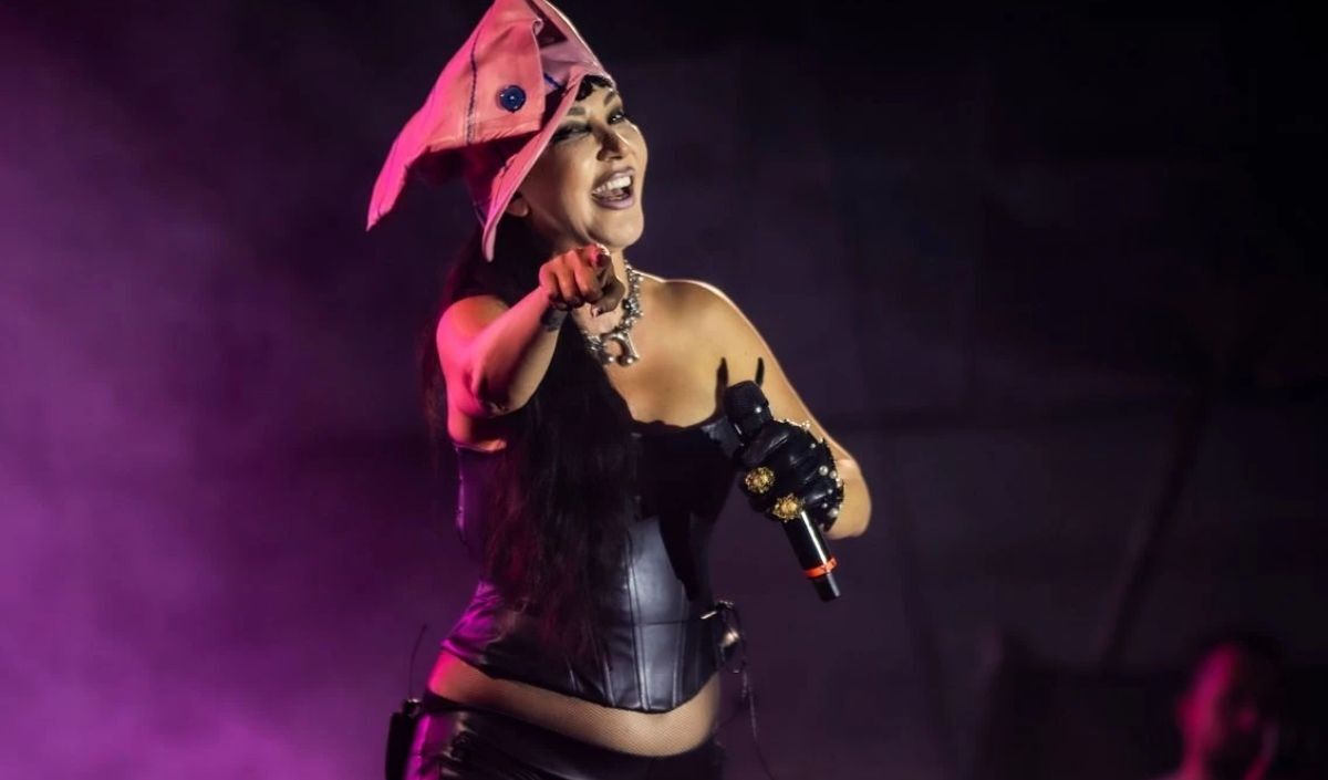 Hande Yener magazin haberleri