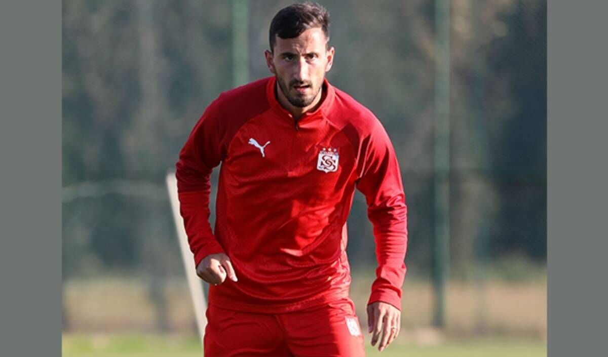 Kayserispor Gokhan Sazdagi Transfer Zeki Yavru Erdogan Yesilyurt (4)