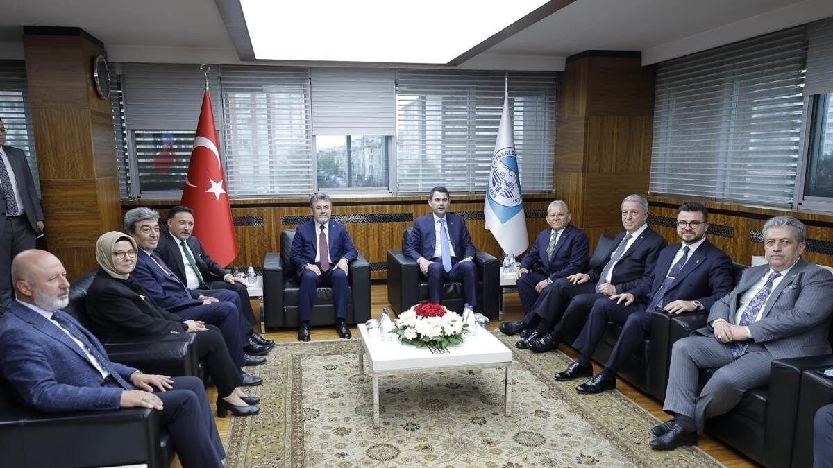 Memduh Buyukkilic Bakan Kurum Yumakli(4)