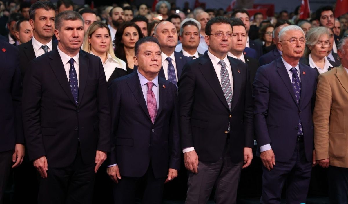 Özkan Yalım Ile Muhittin Böcek (1)
