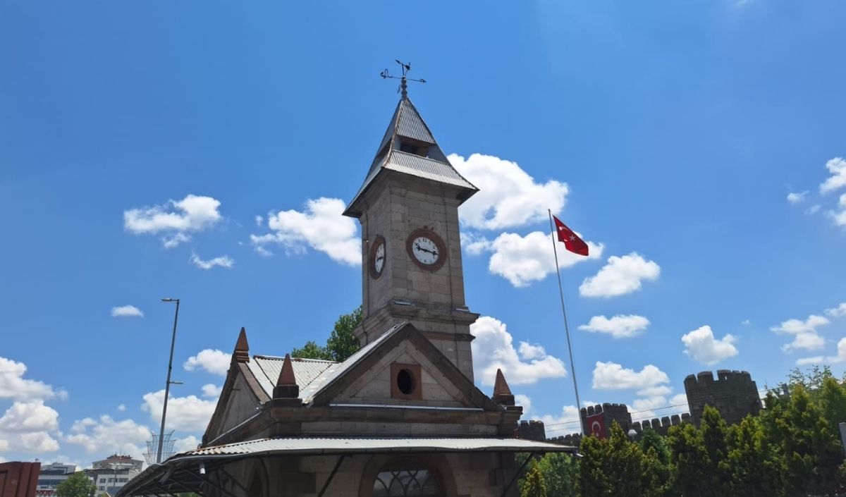 Tarihi Saat Kulesi’nde Teknik Arıza (4)