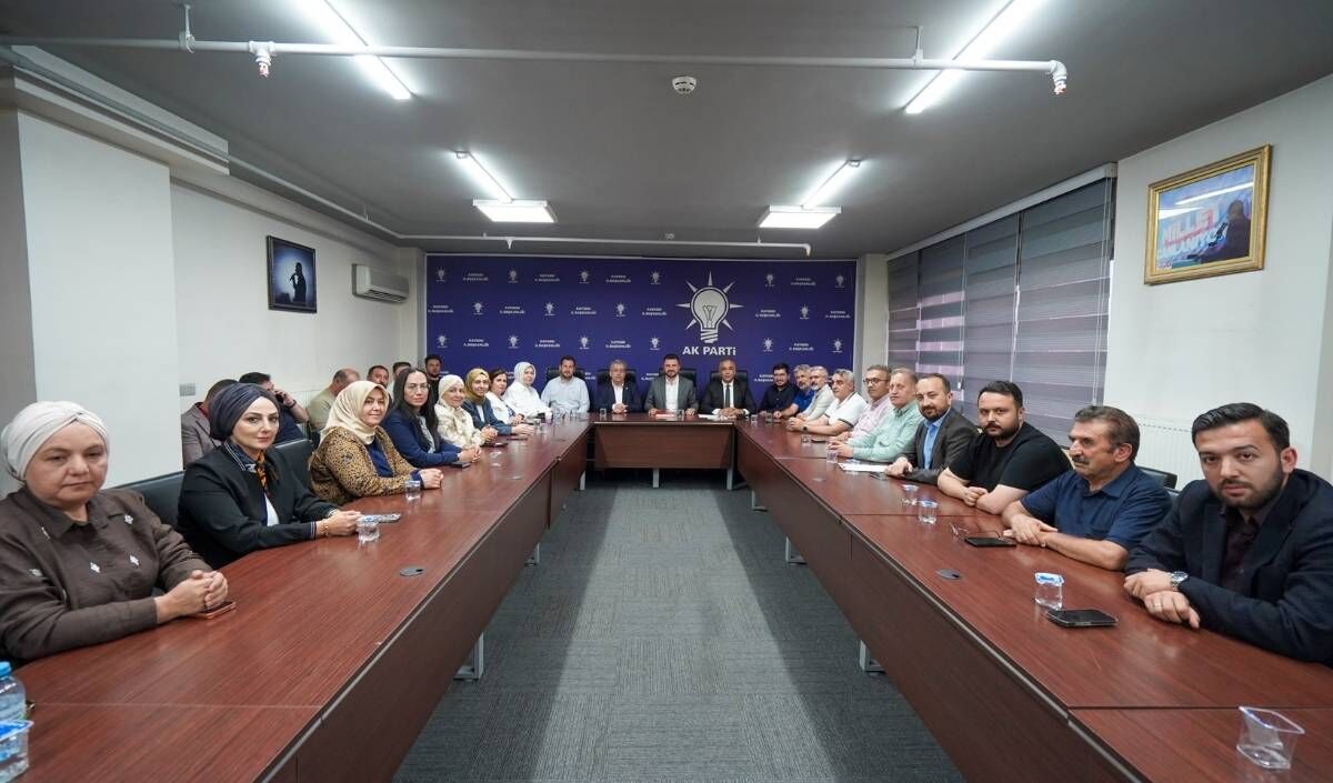 Ak Parti Kayseri Milletvekili Sayın Bayar Özsoy Toplantı (2)