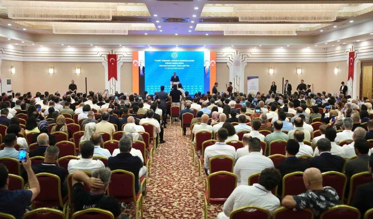 Bakan Tekin Yurt Dışına Yeni Öğretmenler Gönderiyoruz (4)