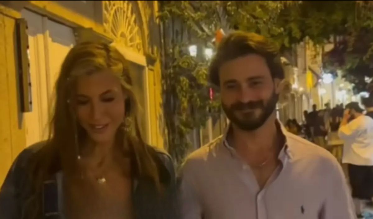 Cagla Sıkel Sevgılısı (3)