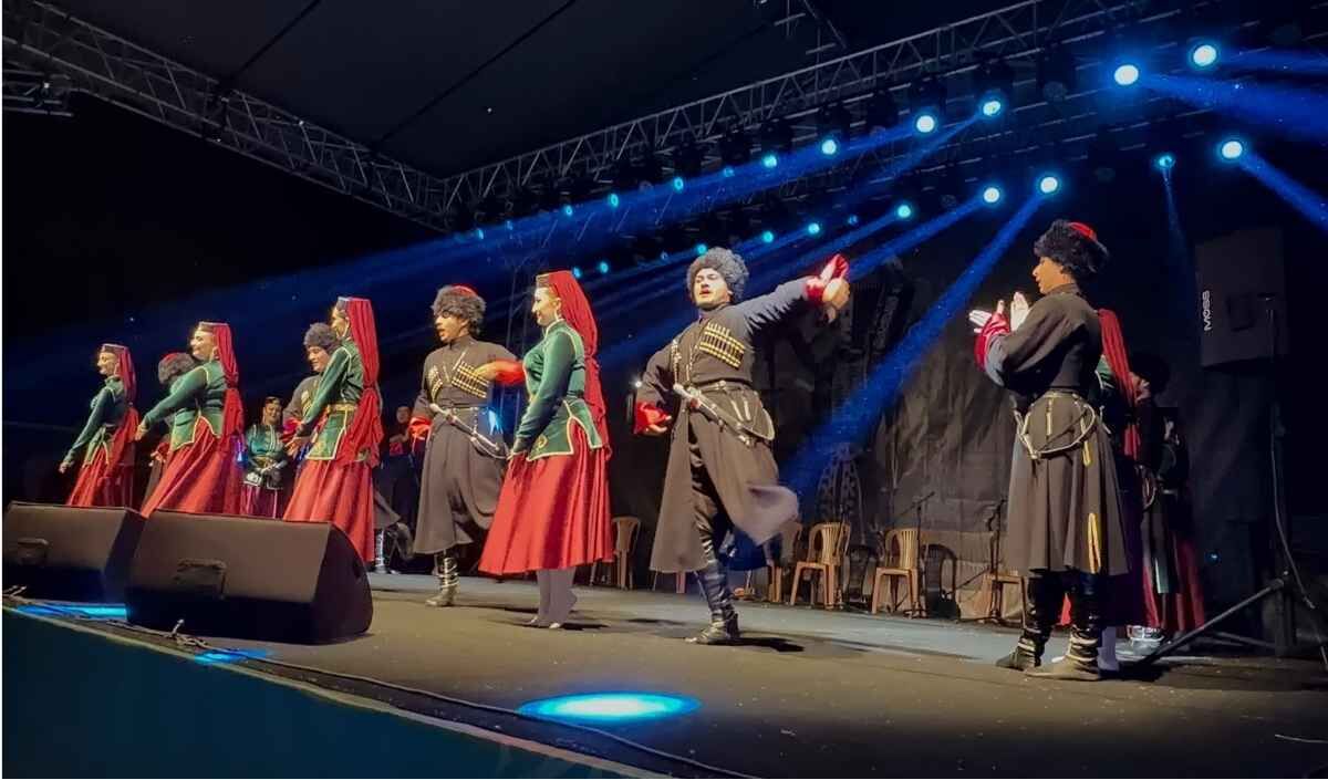 Cerkes Festıvalı (10)