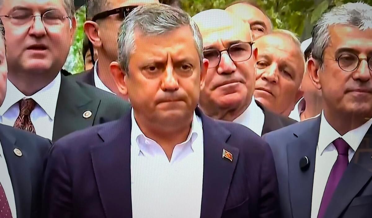 Chp Beşinci Parti Konumuna Düştü (1)