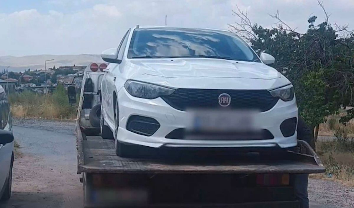 Kayseri Arac Tekmeleme 180 Bin (3)
