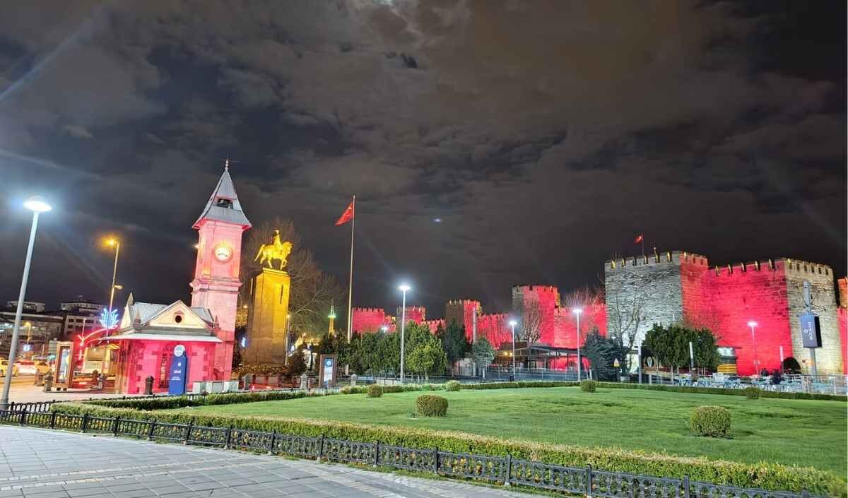 Kayserı Cumhurıyet Meydanı (5)