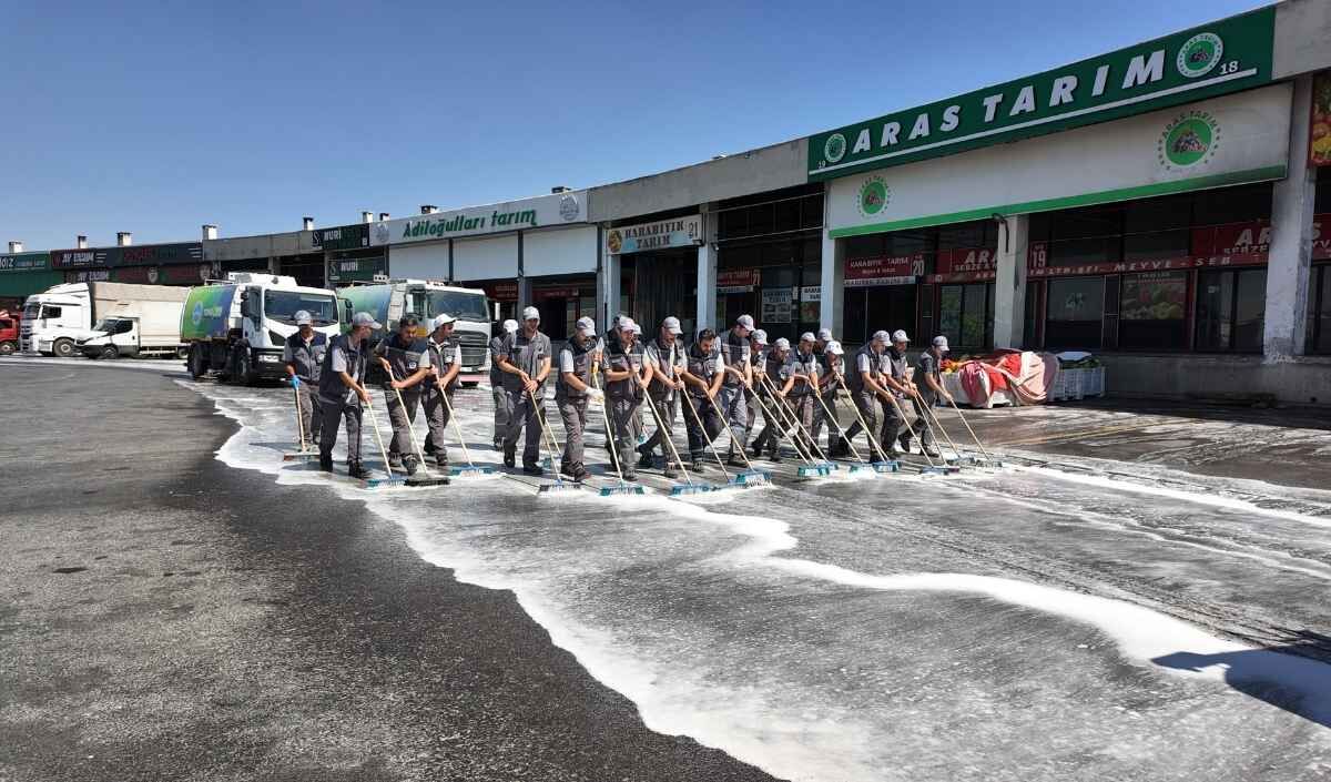 Kayseri Hal Kompleksi'nde Kapsamlı Temizlik Yapıldı (4)