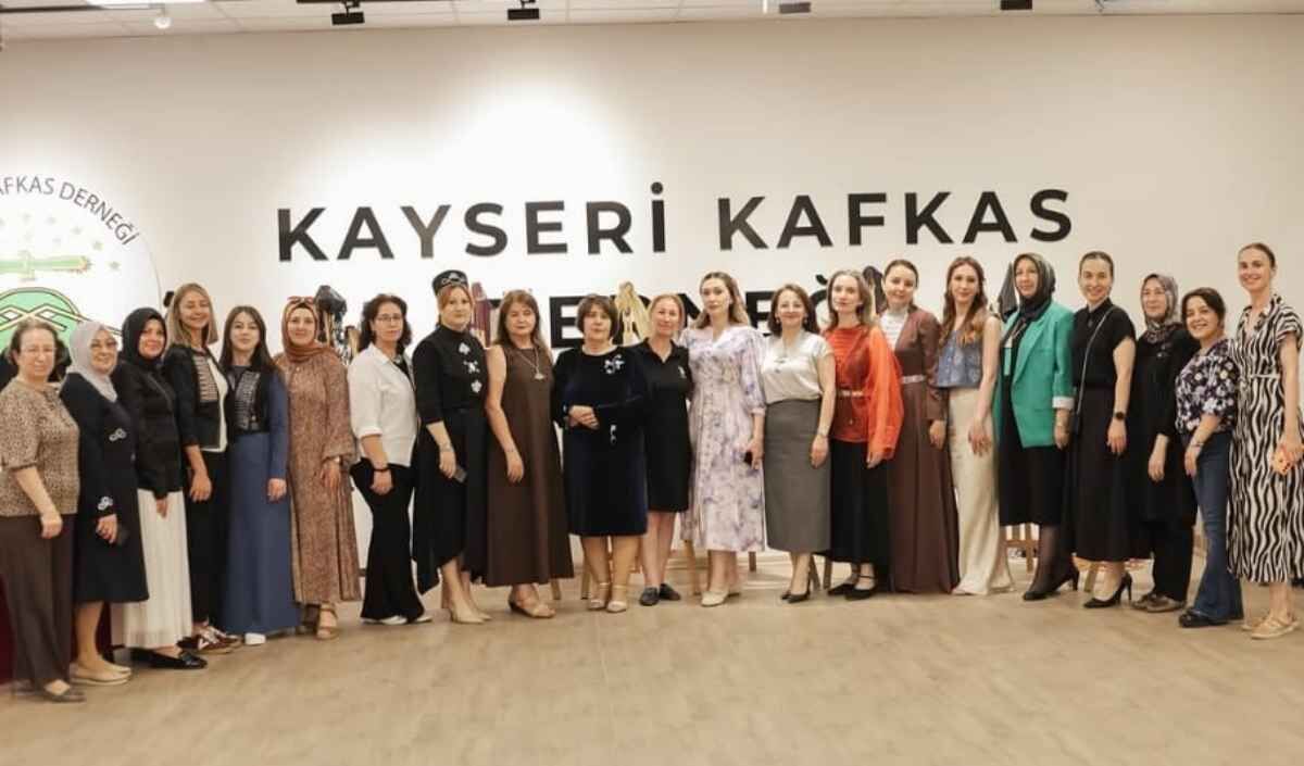 Kayserı Kafkas Dernegı Sergi (4)