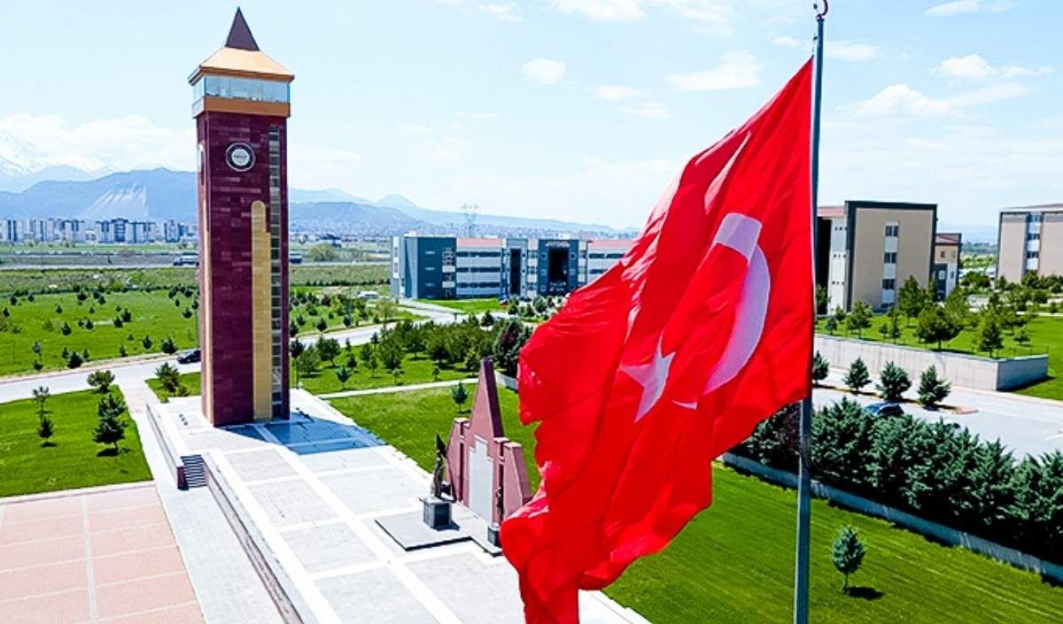 Kayseri’de özel üniversite ücretleri açıklandı!