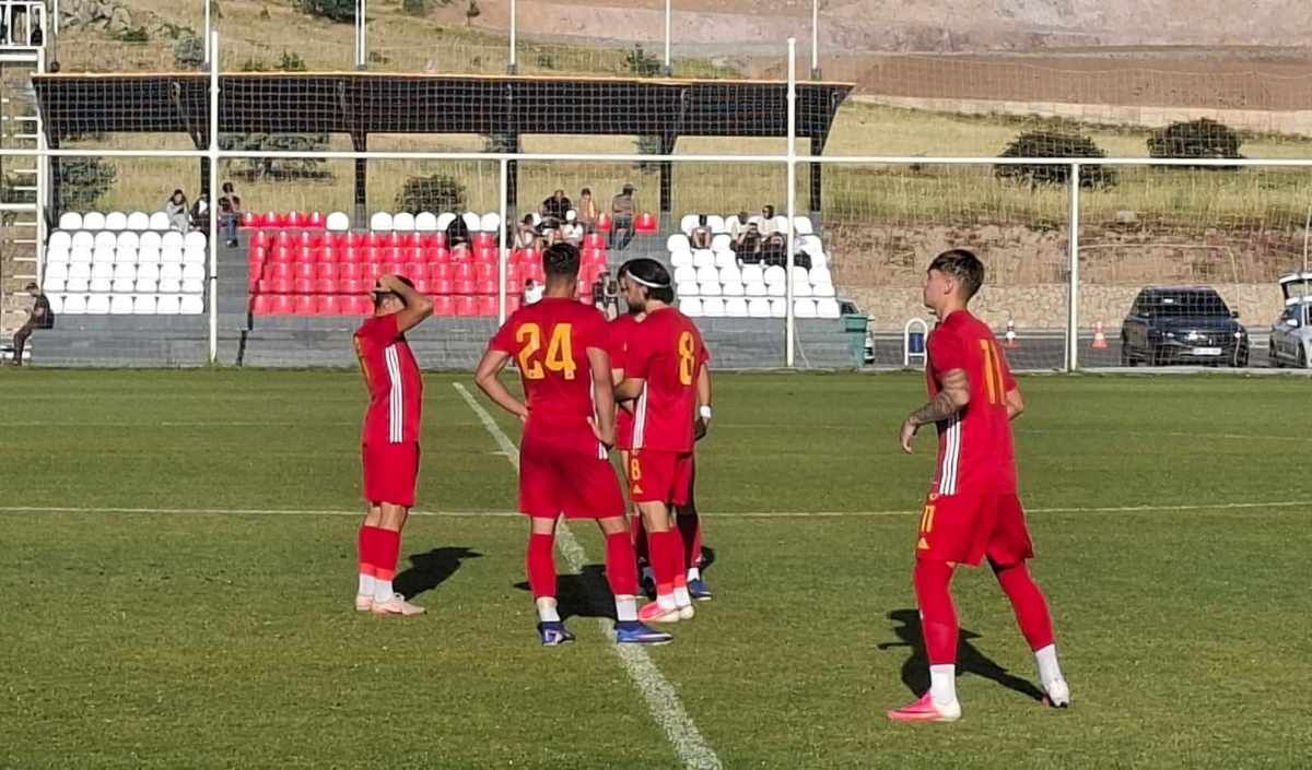 Kayserispor Umraniyesporu Devirdi (1)