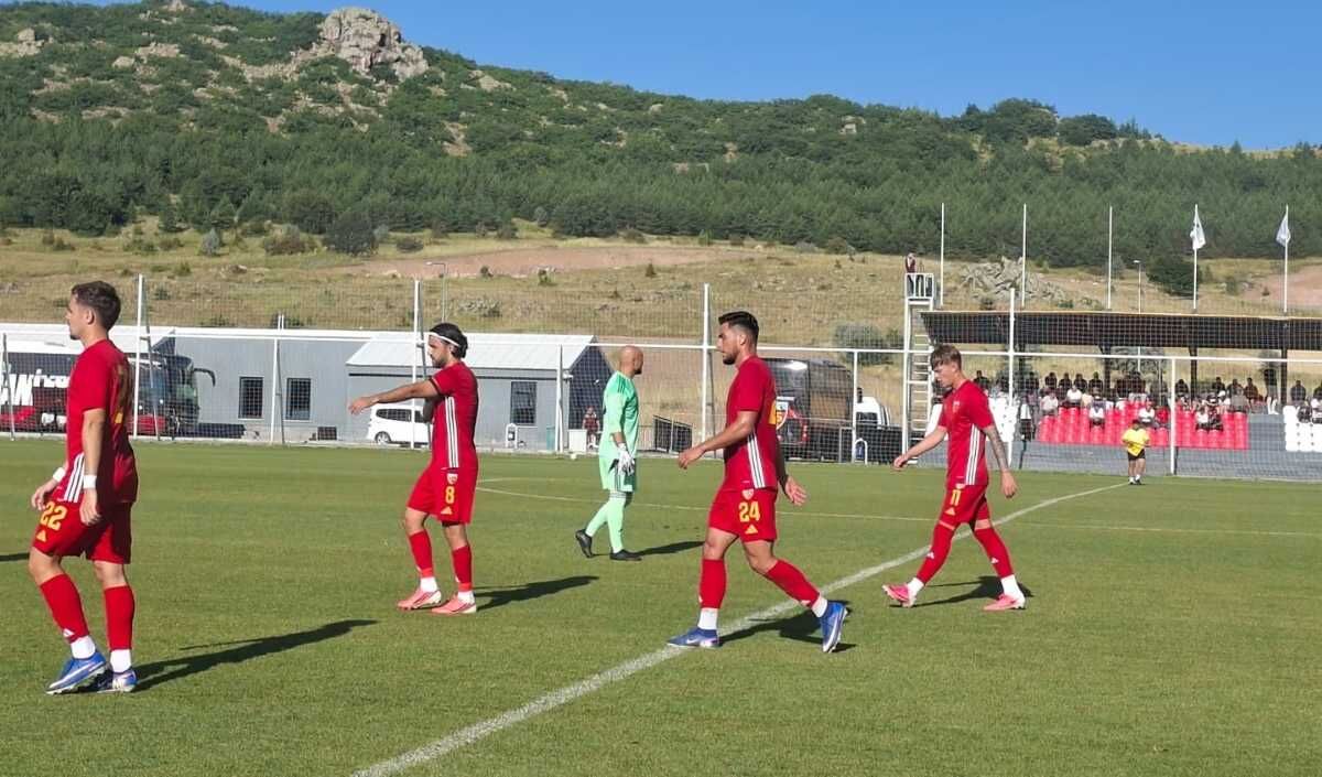 Kayserispor Umraniyesporu Devirdi (4)