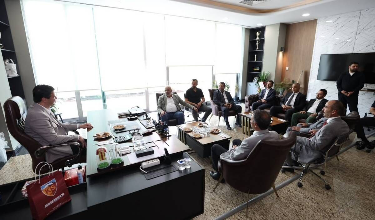 Kayserispor Yönetimi Ziyaret (3)