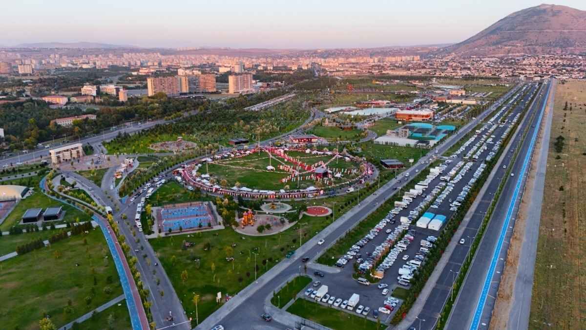 Mıllet Bahcesı 4