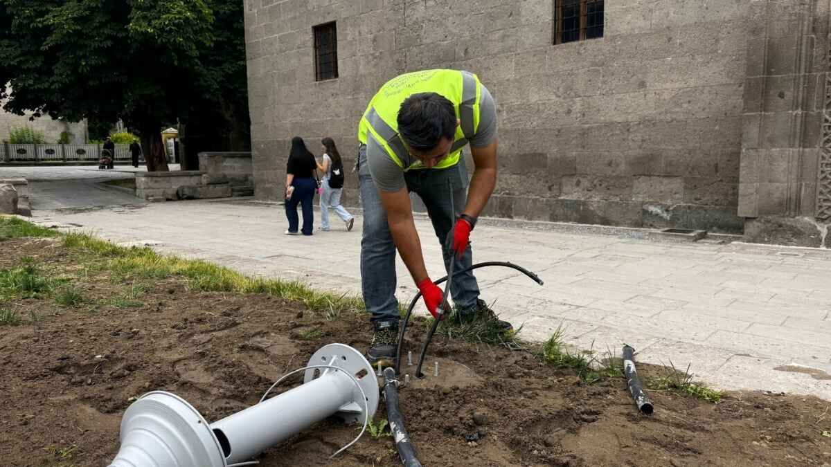 Mımarsınan Parkı Calısma 3