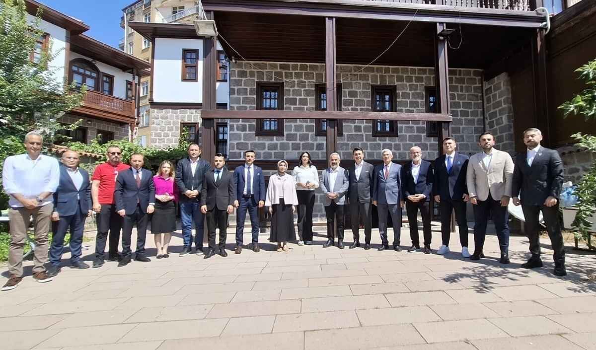 Terörsüz Türkiye Sürecinde Kritik Eşik! Ak Parti'den Yeni Yasa Mesajı (3)