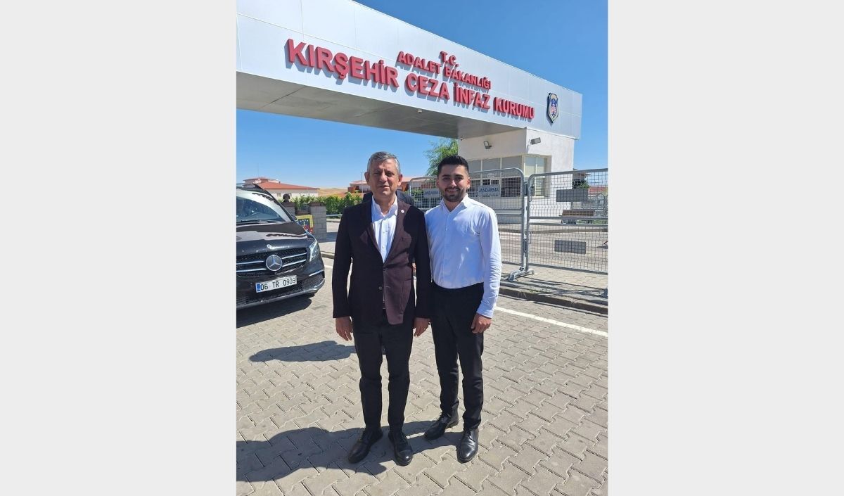 Ufuk Ozan Gözbaşı, Özgür Özel Ile Kırşehir'den Mesaj Verdi (1)