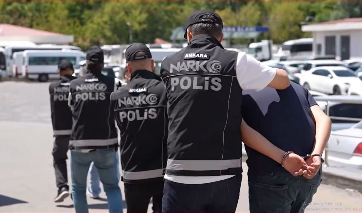 Uyusturucu Operasyonu (2)