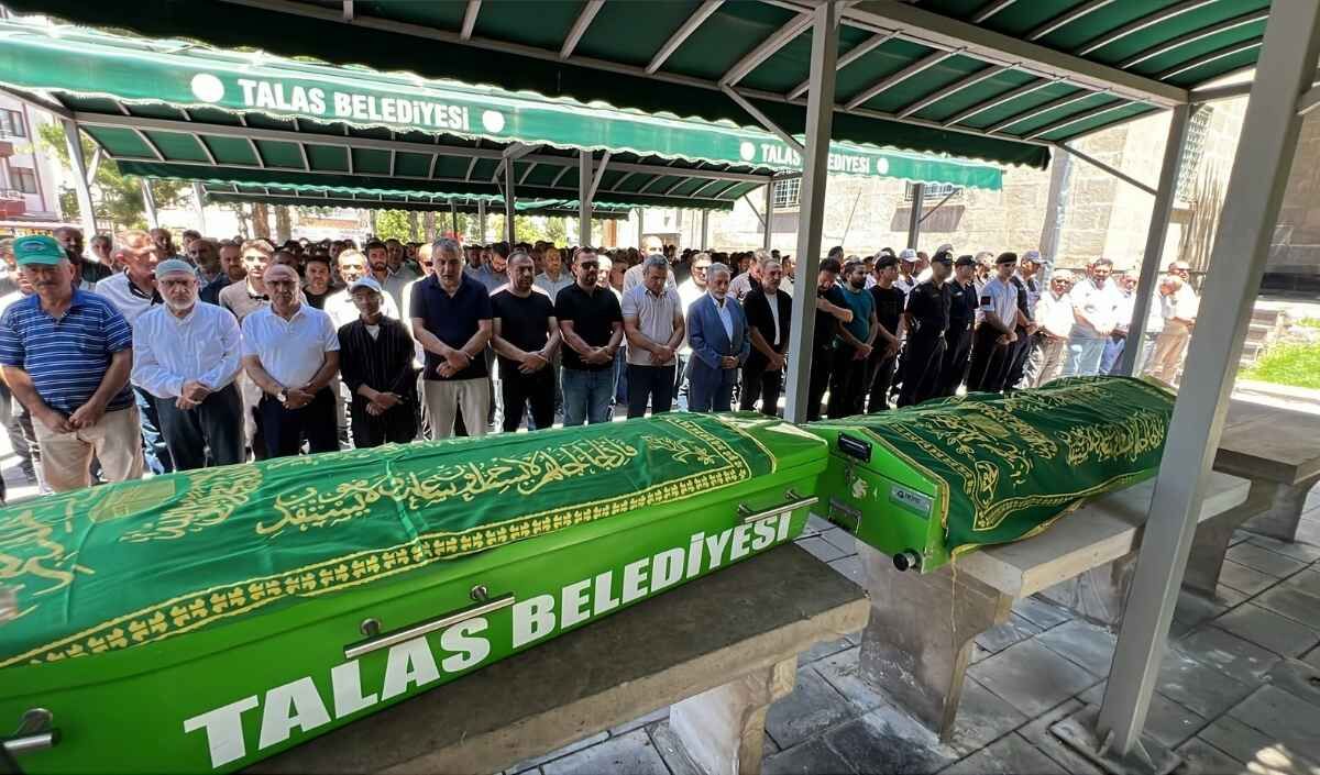 Vefat Eden Aile (3)